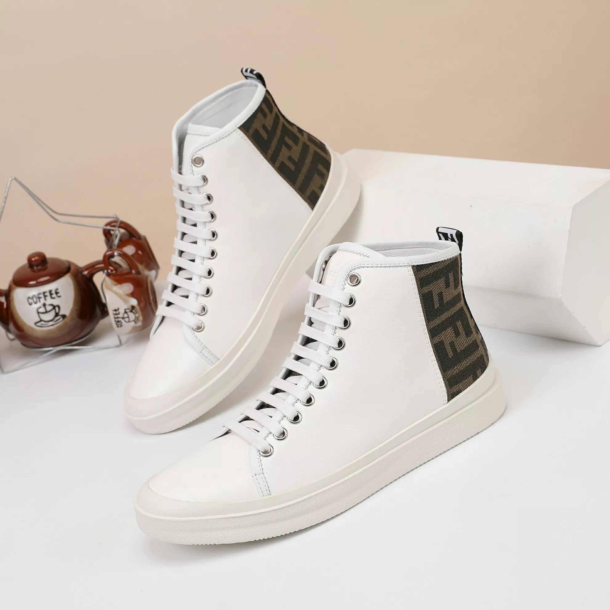 fendi high tops decontractees chaussures pour homme s_12740362